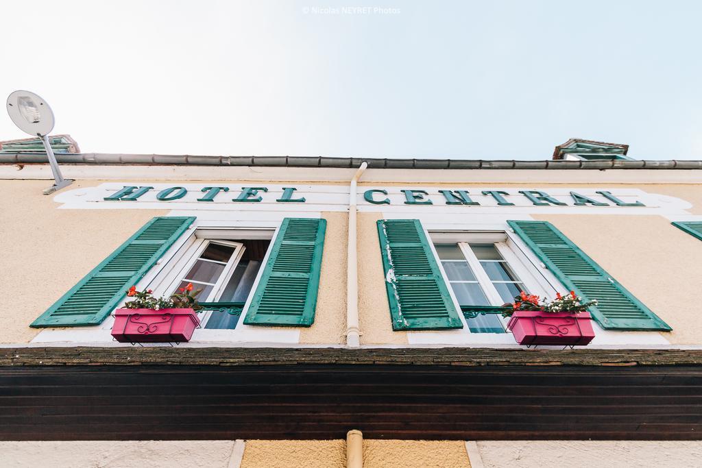Boussac  Hotel Le Central מראה חיצוני תמונה